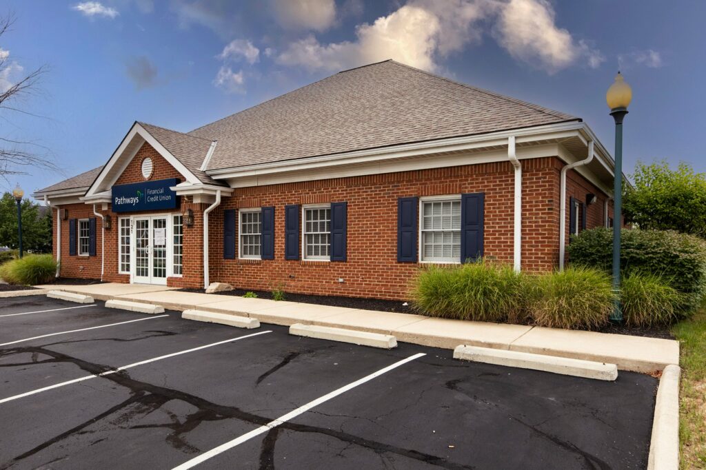 Pathway Financial Credit union Marysville branch front door